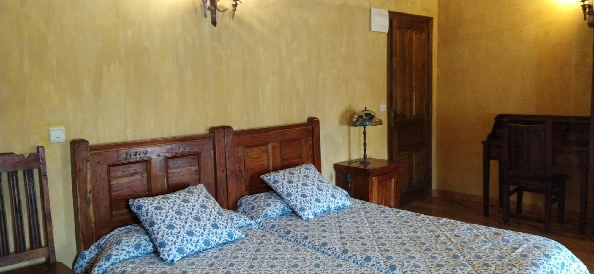 Palacio De Los Alvarado En Las Merindades El Ribero Bagian luar foto