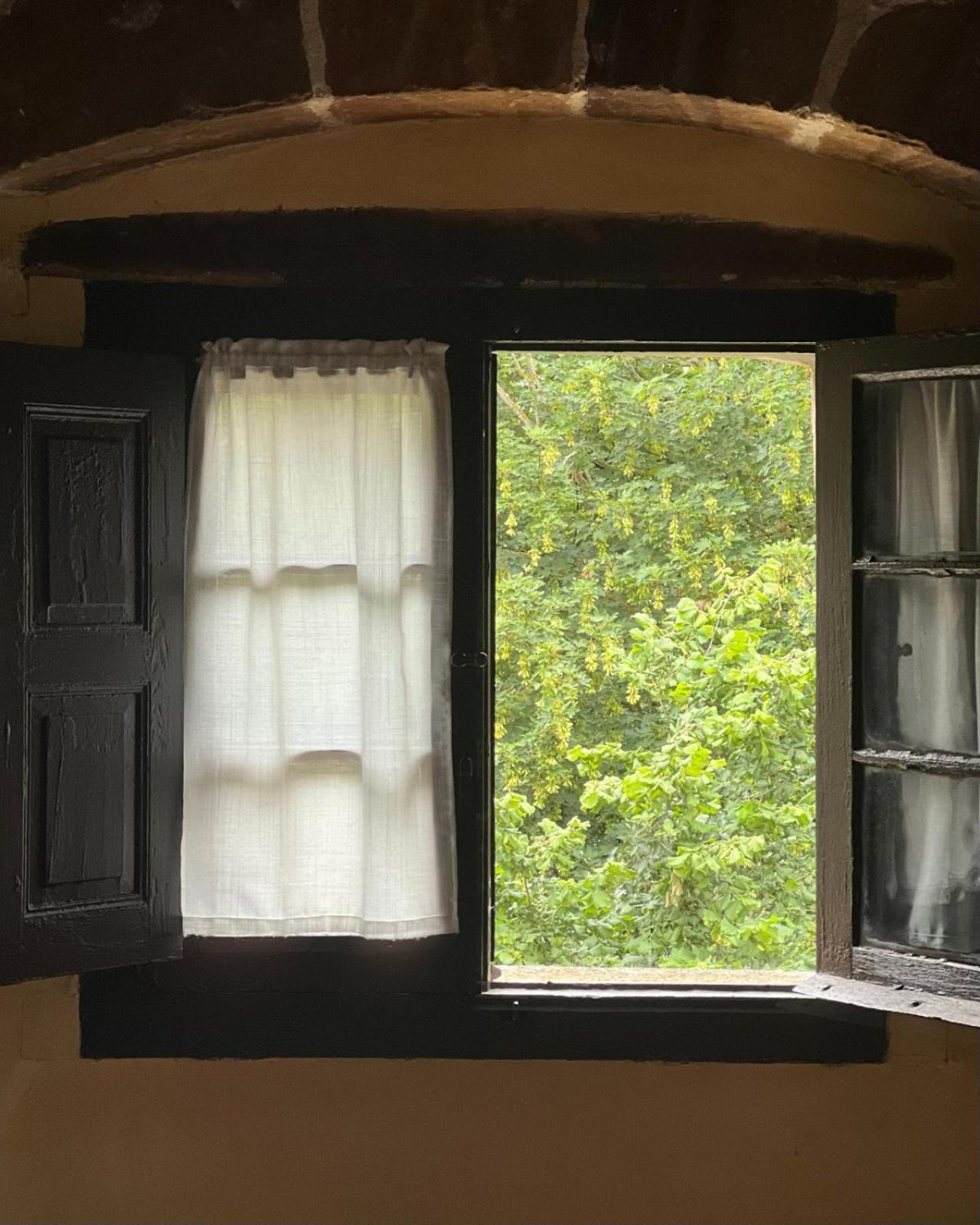 Palacio De Los Alvarado En Las Merindades El Ribero Bagian luar foto